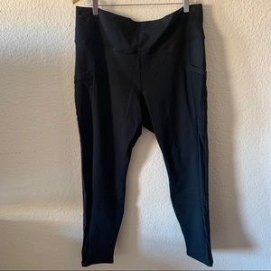 Fabletics Mila High-Waisted Leggings - NWT